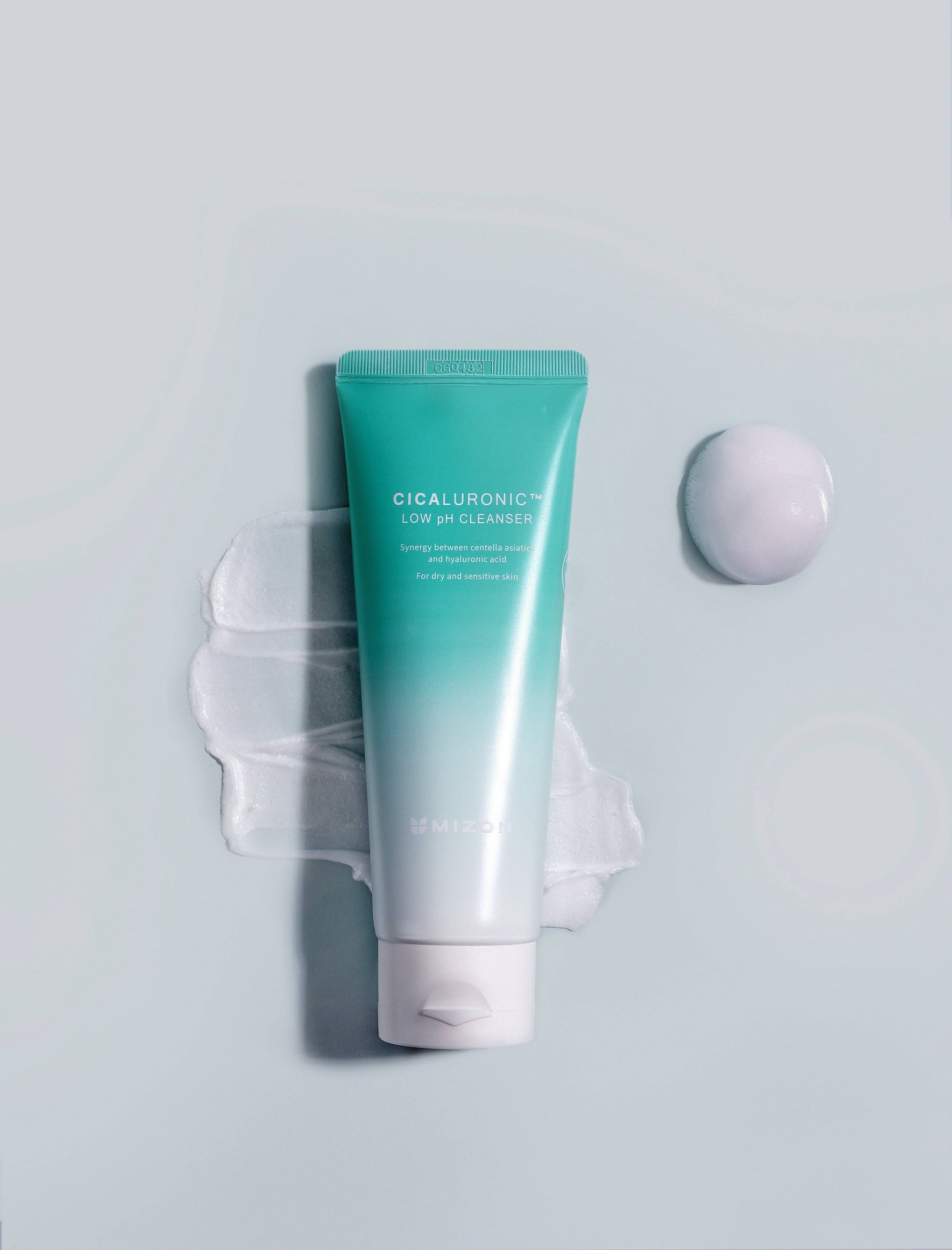 Mizon Cicaluronic Low pH Cleanser - Auryn Skin